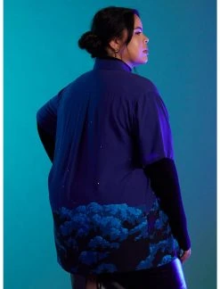 HUNIVERS Studio Ghibli My Neighbor Totoro Night Sky Woven Button-Up Plus Size 5 HUNIVERS Studio Ghibli My Neighbor Totoro Night Sky Woven Button-Up Plus Size -Her Universe Sales 19320287 av2
